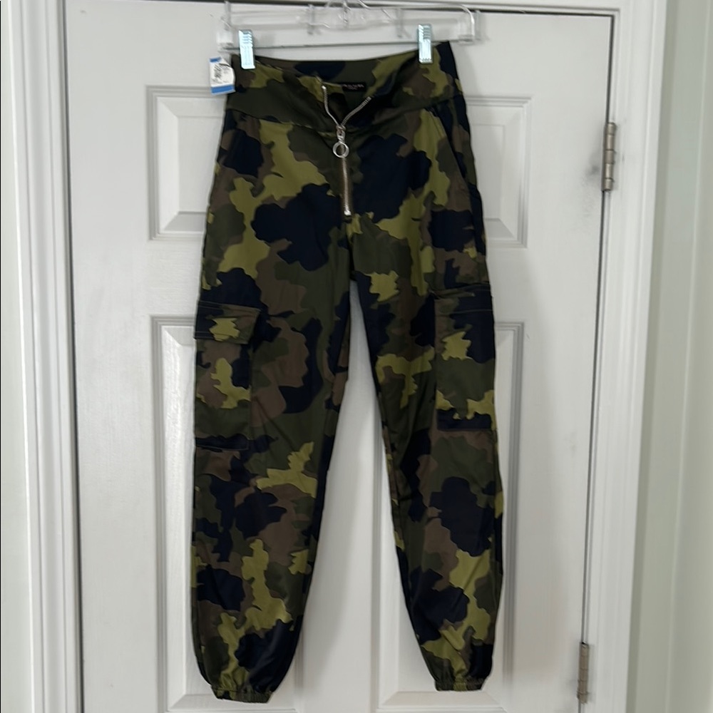Camouflage Cargo Joggers size 0/24
